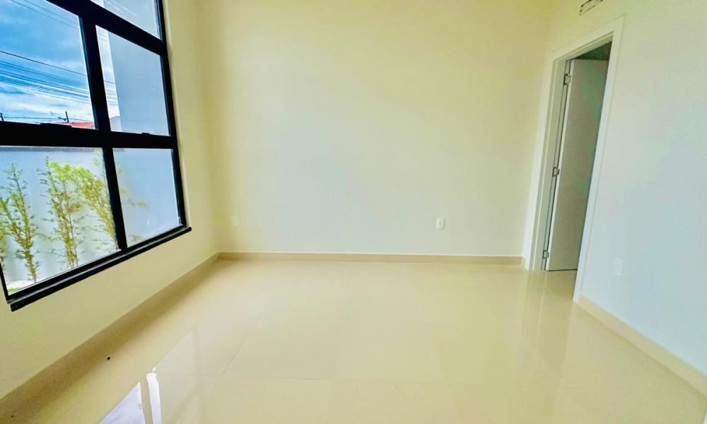 WhatsApp Image 2025-11-27 at 09.40.33